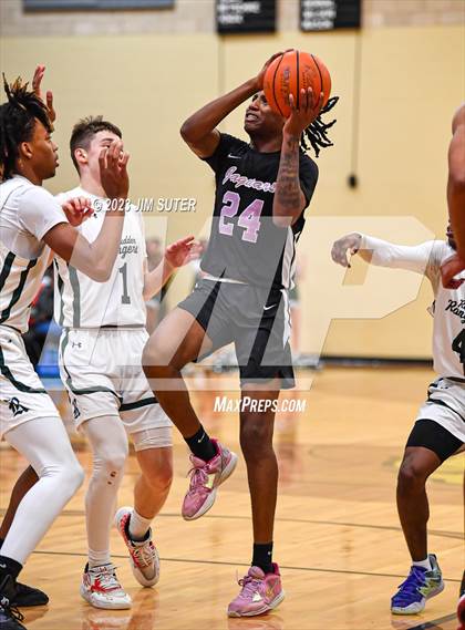 Thumbnail 3 in Rudder vs LBJ Austin (UIL 5A Reg III Area Playoff) photogallery.