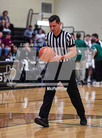 Thumbnail 1 in Rudder vs LBJ Austin (UIL 5A Reg III Area Playoff) photogallery.