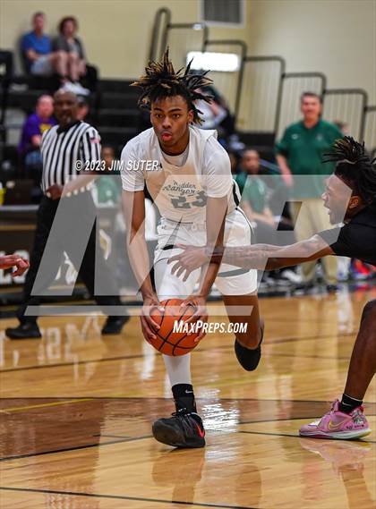 Thumbnail 2 in Rudder vs LBJ Austin (UIL 5A Reg III Area Playoff) photogallery.