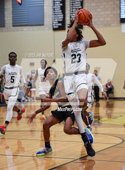 Thumbnail 3 in Rudder vs LBJ Austin (UIL 5A Reg III Area Playoff) photogallery.