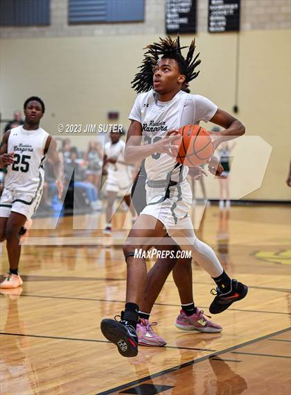 Thumbnail 2 in Rudder vs LBJ Austin (UIL 5A Reg III Area Playoff) photogallery.