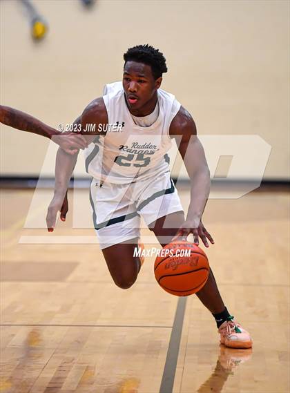 Thumbnail 2 in Rudder vs LBJ Austin (UIL 5A Reg III Area Playoff) photogallery.