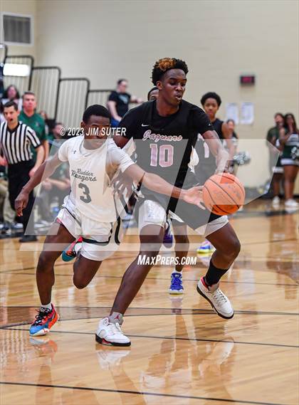 Thumbnail 3 in Rudder vs LBJ Austin (UIL 5A Reg III Area Playoff) photogallery.