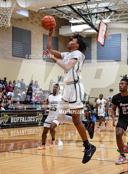 Thumbnail 3 in Rudder vs LBJ Austin (UIL 5A Reg III Area Playoff) photogallery.
