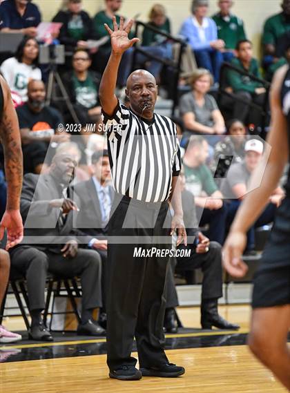 Thumbnail 3 in Rudder vs LBJ Austin (UIL 5A Reg III Area Playoff) photogallery.
