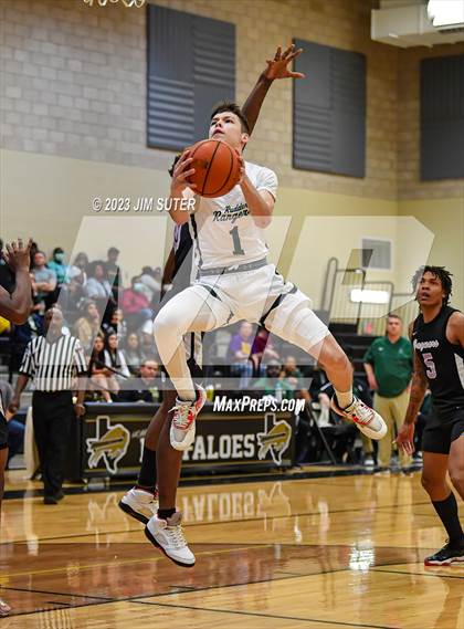 Thumbnail 1 in Rudder vs LBJ Austin (UIL 5A Reg III Area Playoff) photogallery.
