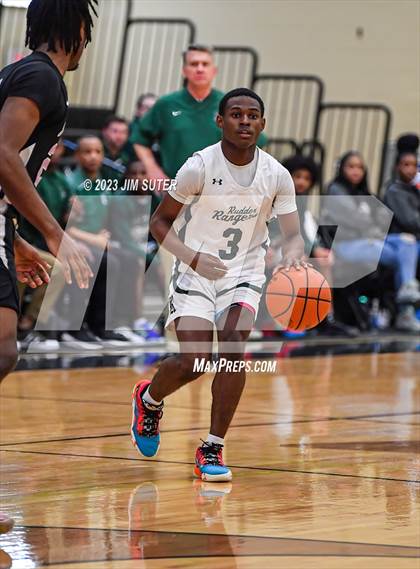 Thumbnail 2 in Rudder vs LBJ Austin (UIL 5A Reg III Area Playoff) photogallery.