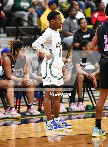 Thumbnail 2 in Rudder vs LBJ Austin (UIL 5A Reg III Area Playoff) photogallery.