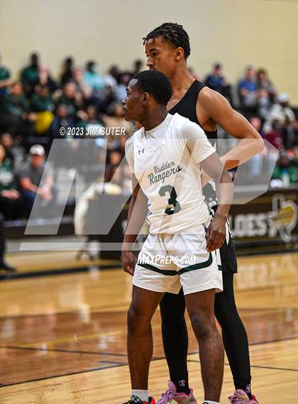 Thumbnail 3 in Rudder vs LBJ Austin (UIL 5A Reg III Area Playoff) photogallery.