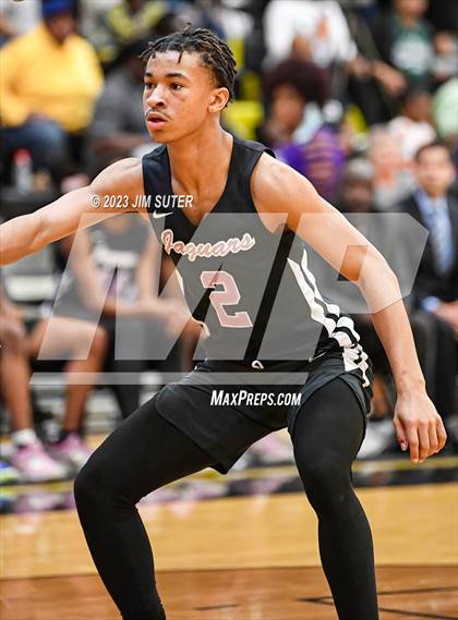 Thumbnail 3 in Rudder vs LBJ Austin (UIL 5A Reg III Area Playoff) photogallery.