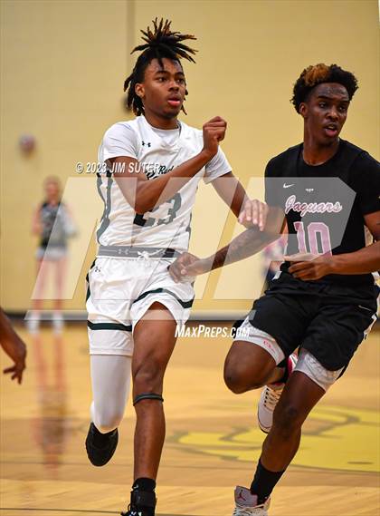 Thumbnail 2 in Rudder vs LBJ Austin (UIL 5A Reg III Area Playoff) photogallery.