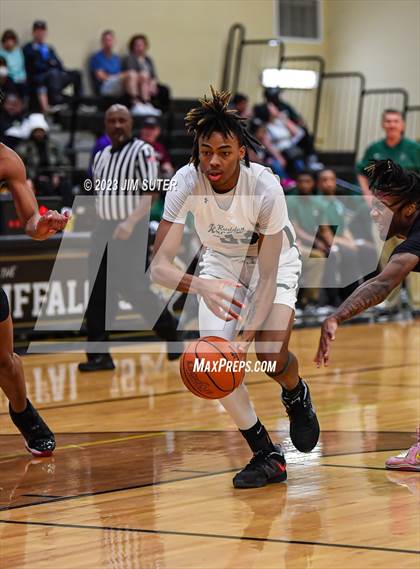 Thumbnail 3 in Rudder vs LBJ Austin (UIL 5A Reg III Area Playoff) photogallery.