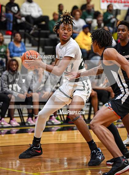 Thumbnail 3 in Rudder vs LBJ Austin (UIL 5A Reg III Area Playoff) photogallery.