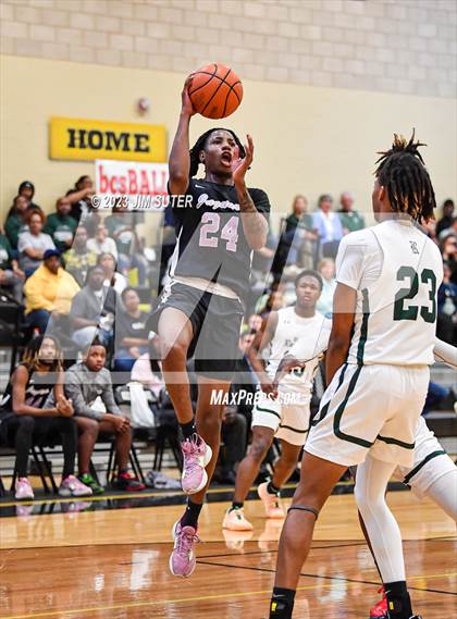 Thumbnail 3 in Rudder vs LBJ Austin (UIL 5A Reg III Area Playoff) photogallery.