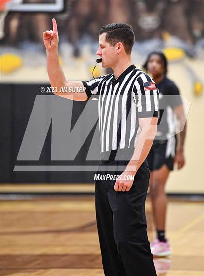 Thumbnail 3 in Rudder vs LBJ Austin (UIL 5A Reg III Area Playoff) photogallery.