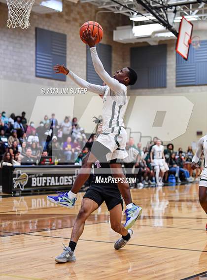 Thumbnail 3 in Rudder vs LBJ Austin (UIL 5A Reg III Area Playoff) photogallery.