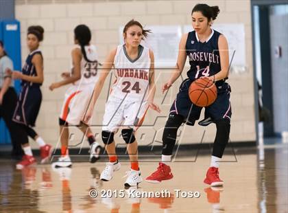 Thumbnail 1 in Roosevelt vs. Burbank (SAISD Tournament) photogallery.