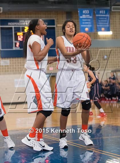 Thumbnail 2 in Roosevelt vs. Burbank (SAISD Tournament) photogallery.