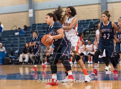 Thumbnail 2 in Roosevelt vs. Burbank (SAISD Tournament) photogallery.