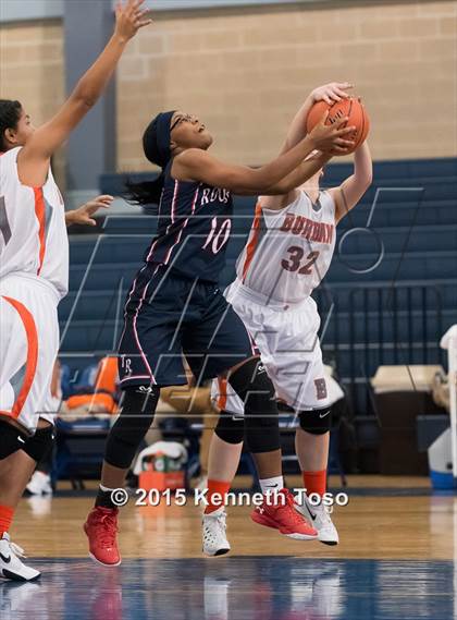 Thumbnail 1 in Roosevelt vs. Burbank (SAISD Tournament) photogallery.