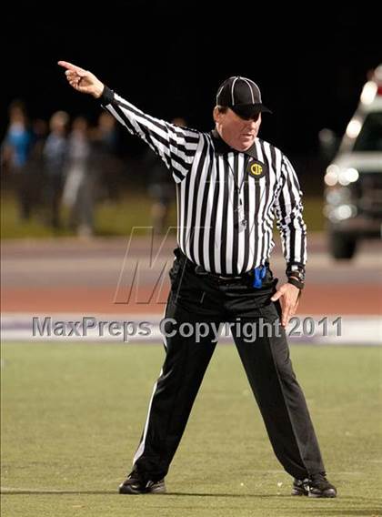 Thumbnail 2 in Bellarmine vs. Palo Alto (CIF CCS Open Division Final) photogallery.