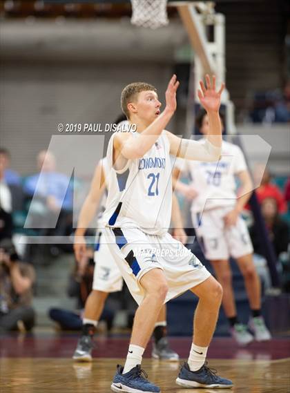 Thumbnail 2 in Longmont vs. Pueblo East (CHSAA 4A Final Four) photogallery.