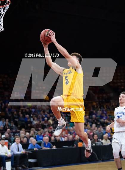 Thumbnail 3 in Longmont vs. Pueblo East (CHSAA 4A Final Four) photogallery.