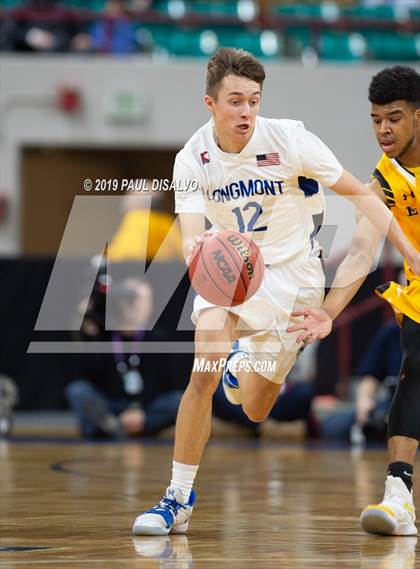 Thumbnail 3 in Longmont vs. Pueblo East (CHSAA 4A Final Four) photogallery.