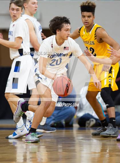 Thumbnail 3 in Longmont vs. Pueblo East (CHSAA 4A Final Four) photogallery.