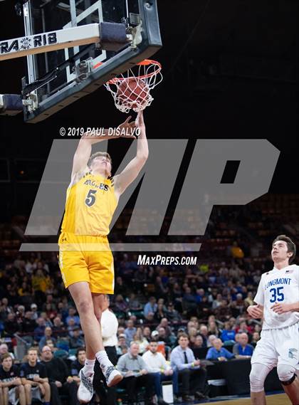 Thumbnail 2 in Longmont vs. Pueblo East (CHSAA 4A Final Four) photogallery.
