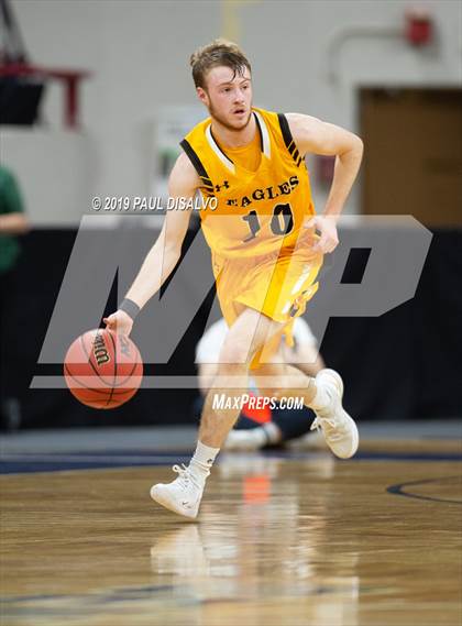 Thumbnail 2 in Longmont vs. Pueblo East (CHSAA 4A Final Four) photogallery.