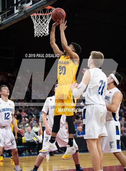 Thumbnail 2 in Longmont vs. Pueblo East (CHSAA 4A Final Four) photogallery.