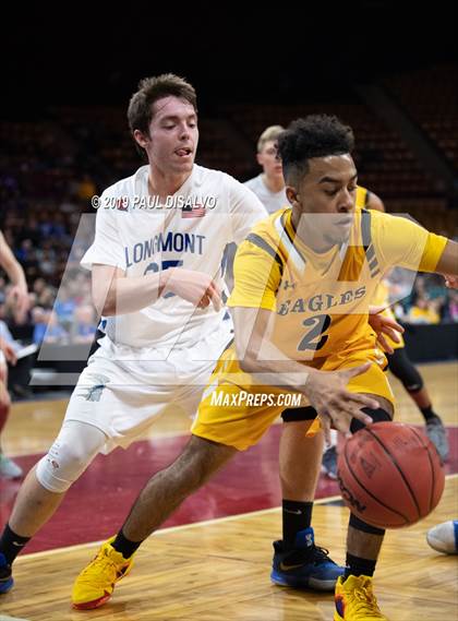 Thumbnail 1 in Longmont vs. Pueblo East (CHSAA 4A Final Four) photogallery.