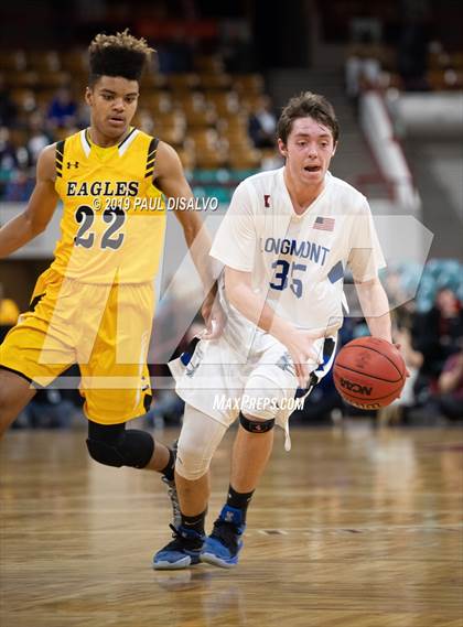 Thumbnail 1 in Longmont vs. Pueblo East (CHSAA 4A Final Four) photogallery.