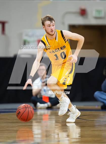 Thumbnail 1 in Longmont vs. Pueblo East (CHSAA 4A Final Four) photogallery.