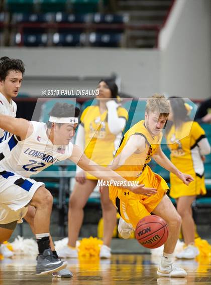 Thumbnail 3 in Longmont vs. Pueblo East (CHSAA 4A Final Four) photogallery.