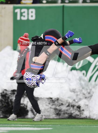 Thumbnail 3 in Ralston Valley @ Cherry Creek (CHSAA 5A Championship) photogallery.