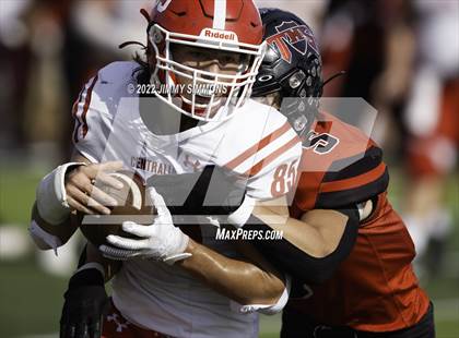 Thumbnail 3 in Triad @ Centralia (IHSA 5A First Round Playoffs) photogallery.