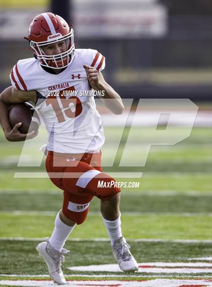Thumbnail 1 in Triad @ Centralia (IHSA 5A First Round Playoffs) photogallery.