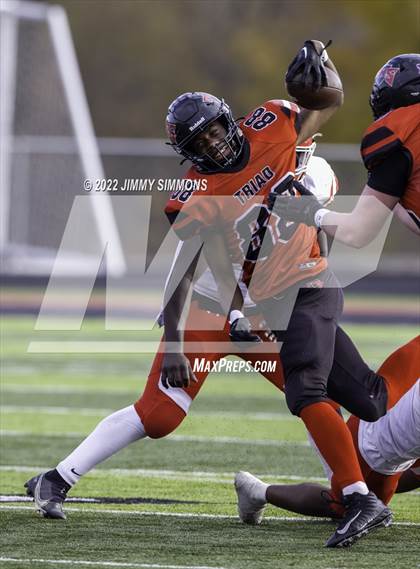Thumbnail 1 in Triad @ Centralia (IHSA 5A First Round Playoffs) photogallery.