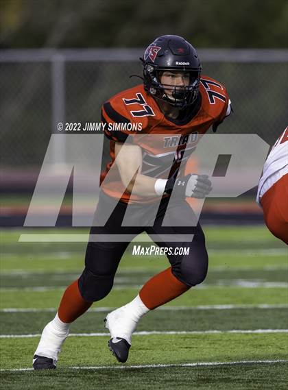 Thumbnail 3 in Triad @ Centralia (IHSA 5A First Round Playoffs) photogallery.