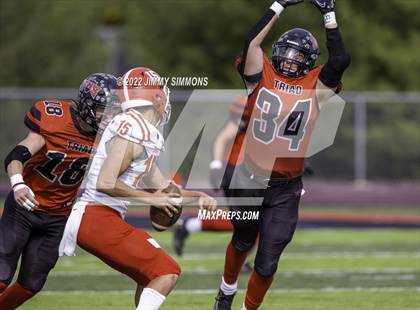 Thumbnail 1 in Triad @ Centralia (IHSA 5A First Round Playoffs) photogallery.