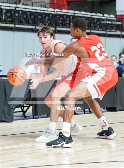 Thumbnail 2 in Harvard-Westlake vs  Campolindo (Section 7 Arizona Tournament) photogallery.