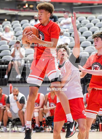 Thumbnail 2 in Harvard-Westlake vs  Campolindo (Section 7 Arizona Tournament) photogallery.