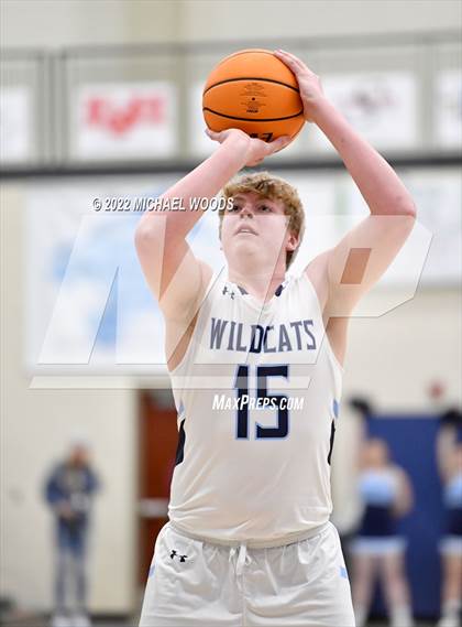 Thumbnail 1 in Springdale vs. Har-Ber photogallery.