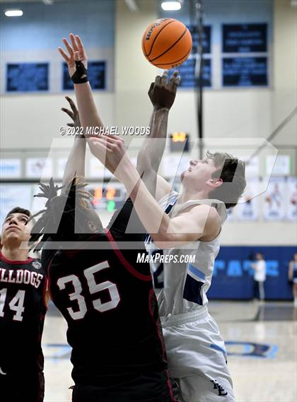 Thumbnail 1 in Springdale vs. Har-Ber photogallery.