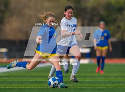 Thumbnail 3 in Lanier @ Alamo Heights photogallery.