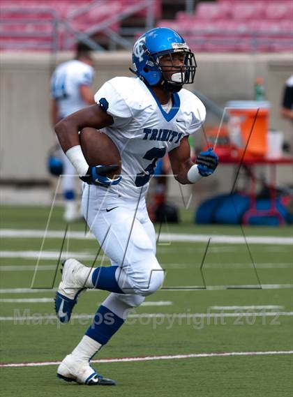 Thumbnail 3 in Goodpasture Christian vs. Trinity Christian Academy photogallery.