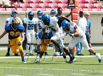 Thumbnail 2 in Goodpasture Christian vs. Trinity Christian Academy photogallery.