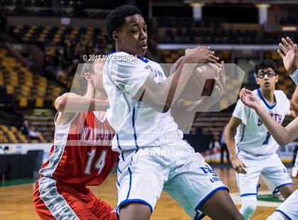 Thumbnail 2 in Waltham vs Newton South (TD Garden Good Sports Invitational) photogallery.